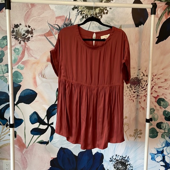 Satin babydoll tunic top - Picture 9 of 10